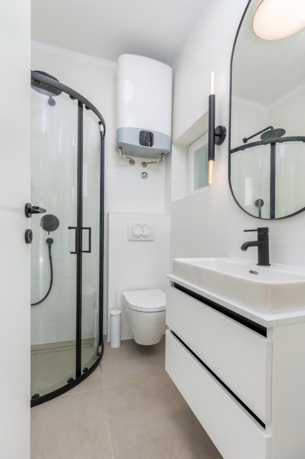 3 Minutes From The Beach: Lovely Studio Apartment PUY Eksteriør bilde